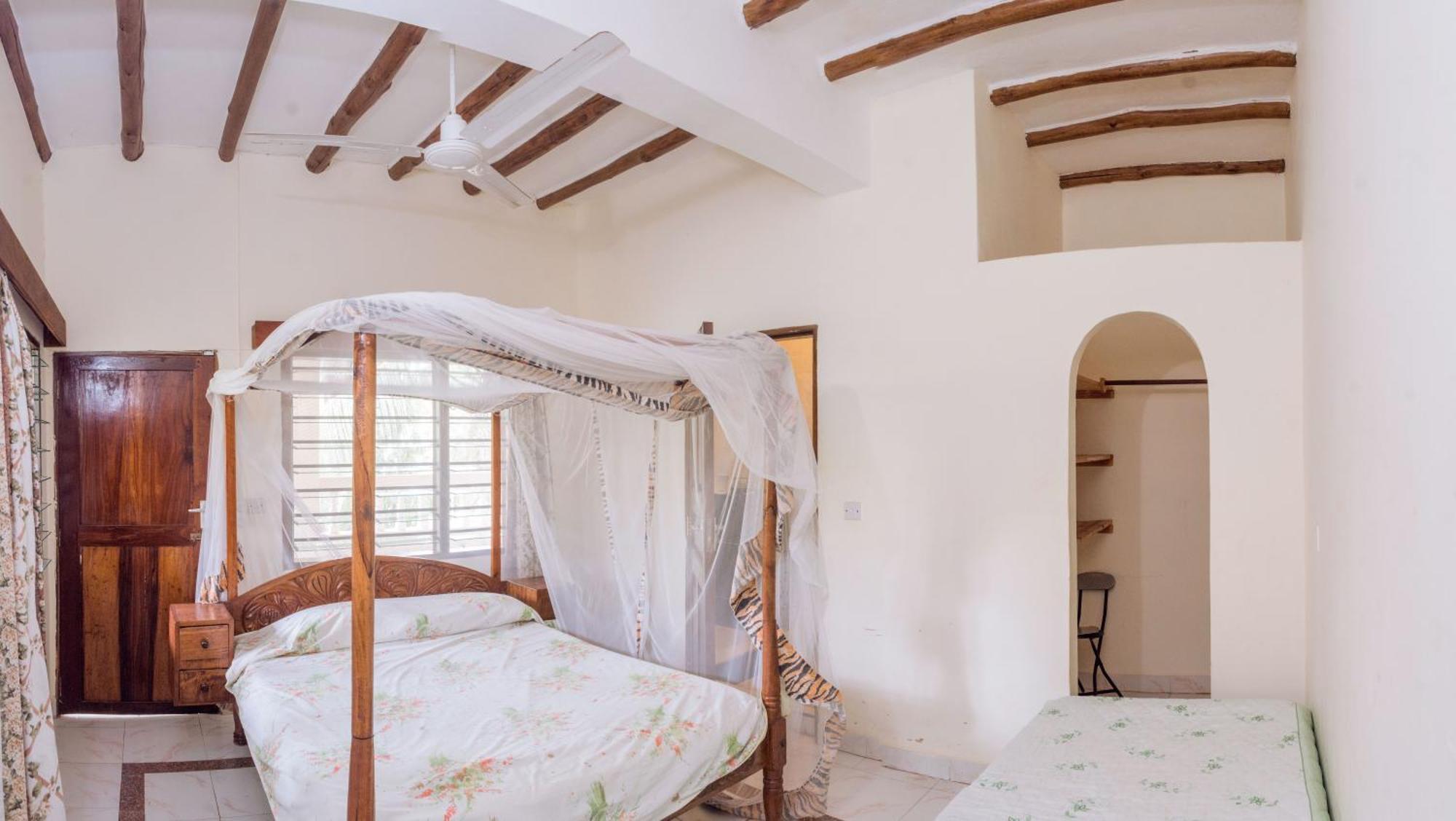 Kijani Cottages In Diani Diani Beach Exterior photo