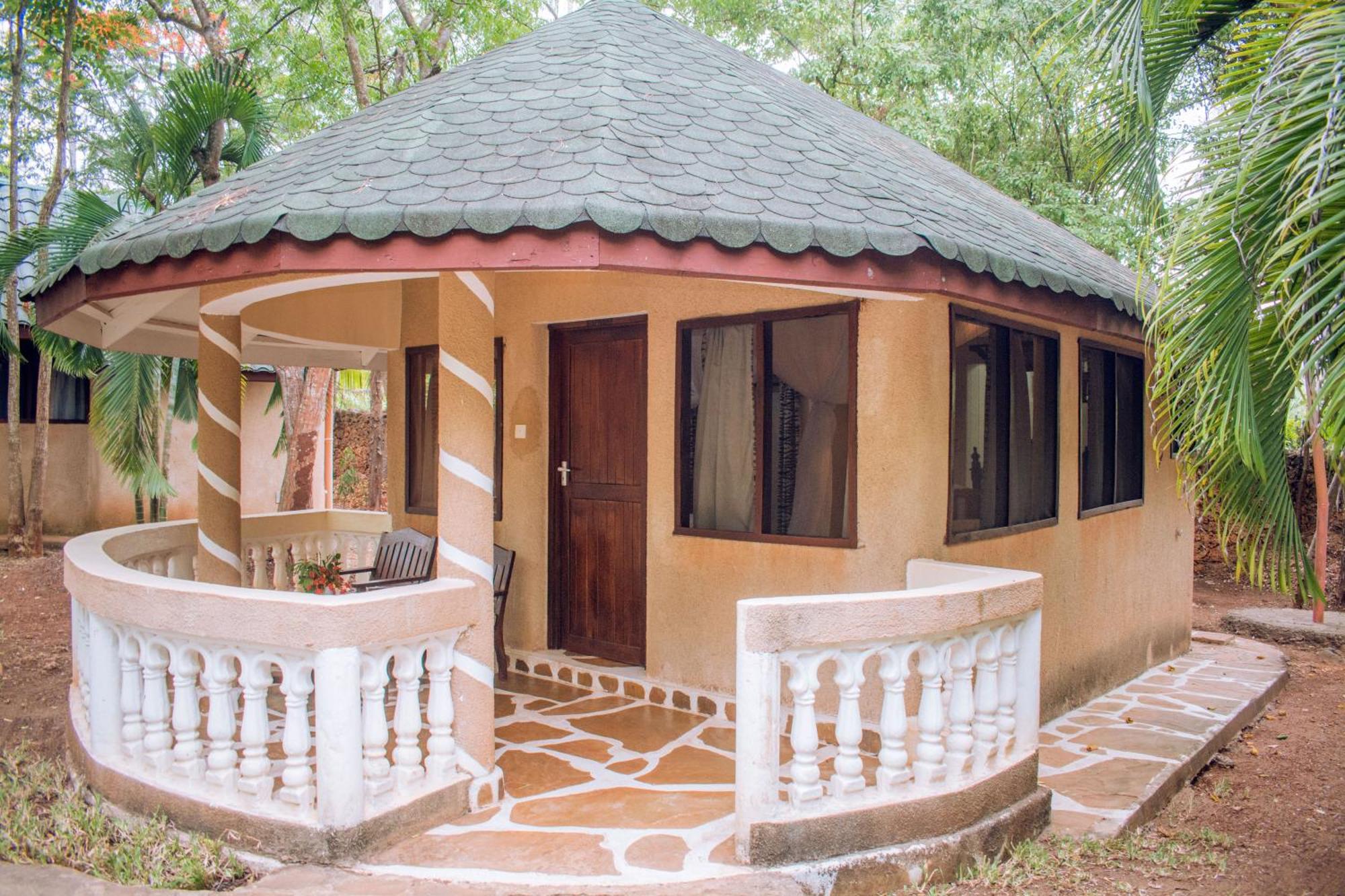 Kijani Cottages In Diani Diani Beach Exterior photo